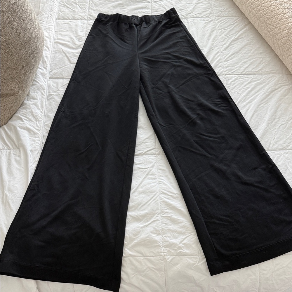 Zara Black Wide-Leg Trousers